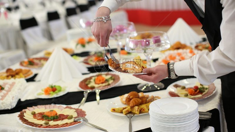 揭秘生日蛋糕制作：原料背后的秘密